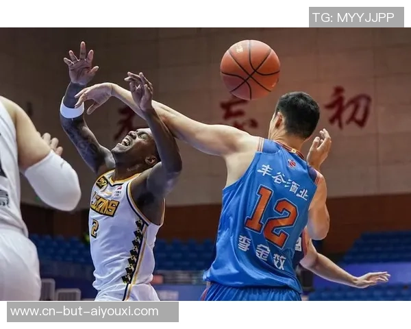 篮球——CBA沙龙杯赛：浙江方兴渡胜山东高速